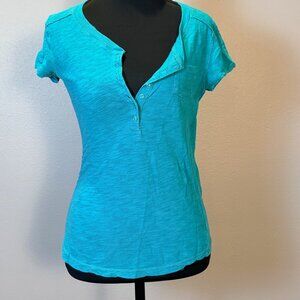 No Boundaries Blue T-shirt with Buttons